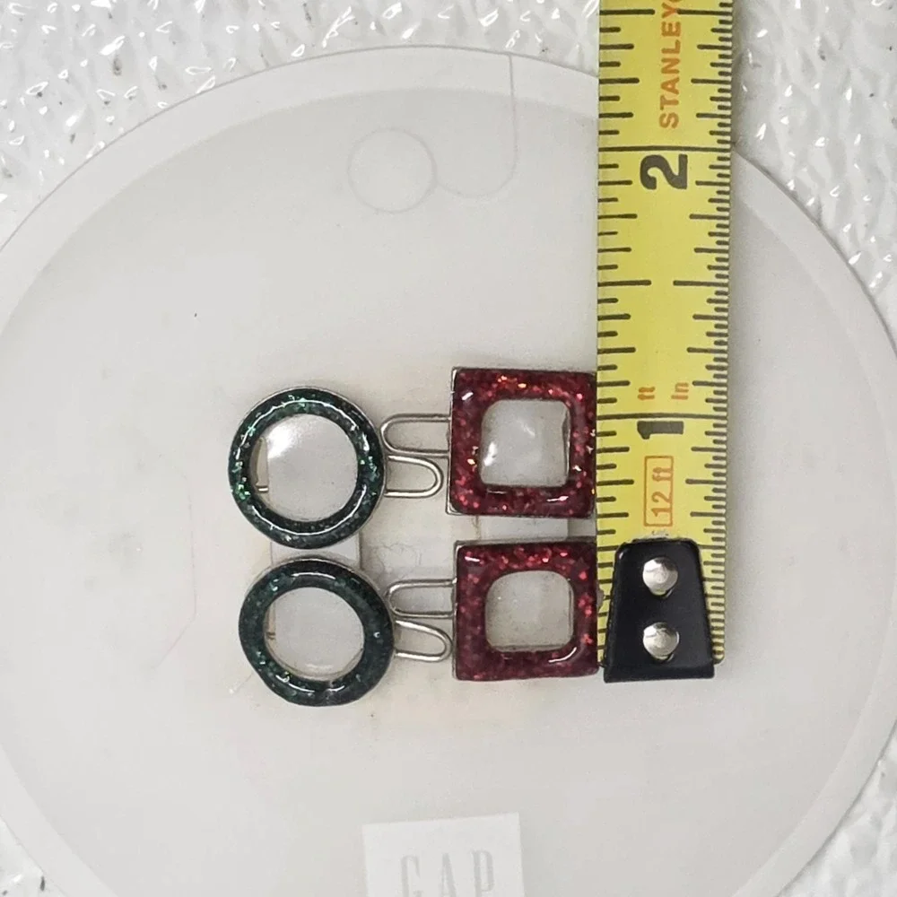 Gap Kids Vintage Red & Green Square And Circle Clip Barrettes